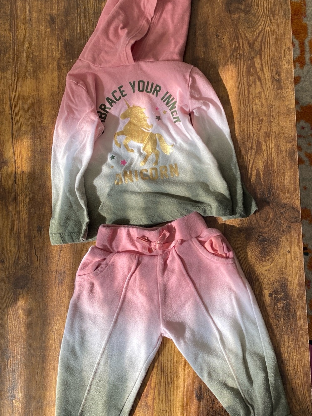Garanimals Pink, White & Green Ombre Unicorn Hoodie & Joggers